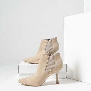 Steve madden Suede Tan Ankle Boots